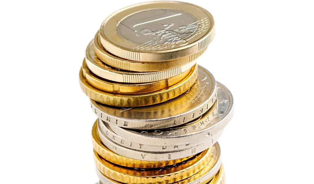 PIB da União Europeia registrou queda de 4,5% em 2011