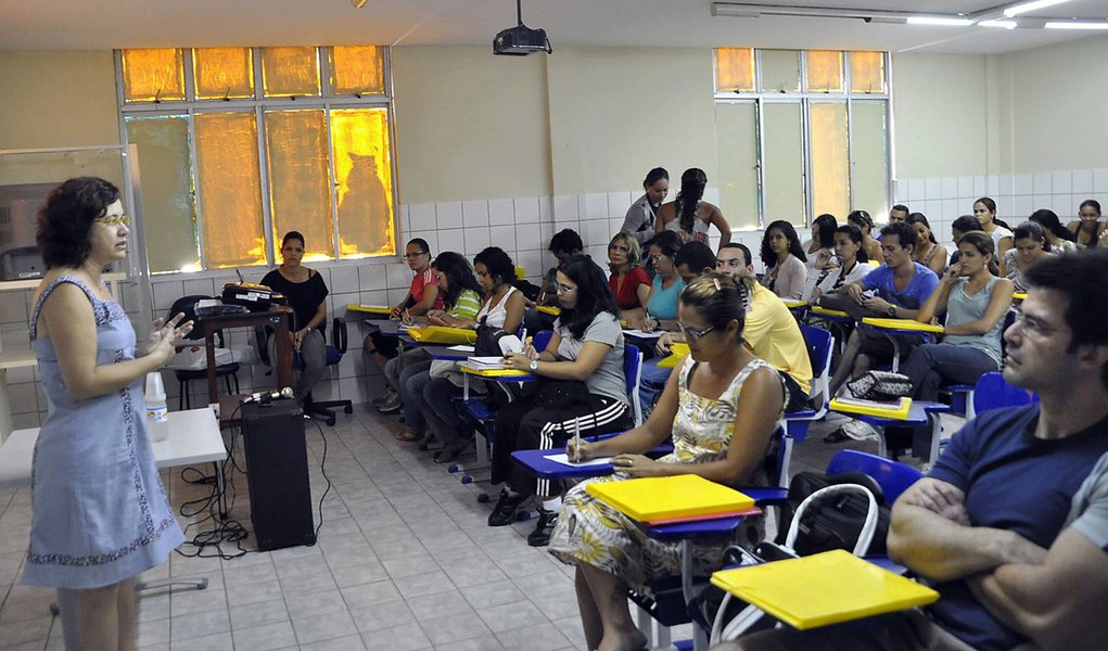 Profissionais de Ed. Física recebem capacitação para portadores de HIV/AIDS