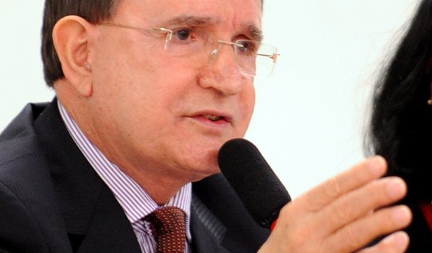 Deputado federal Moacir Micheletto morre em acidente
