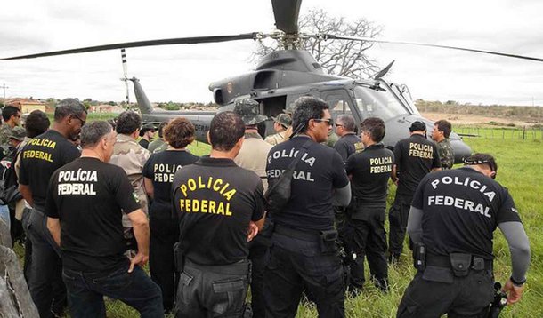 Delegados da PF lançam manifesto contra Dilma