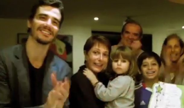 Família no Brasil faz festa e manda vídeo para Sean Goldman