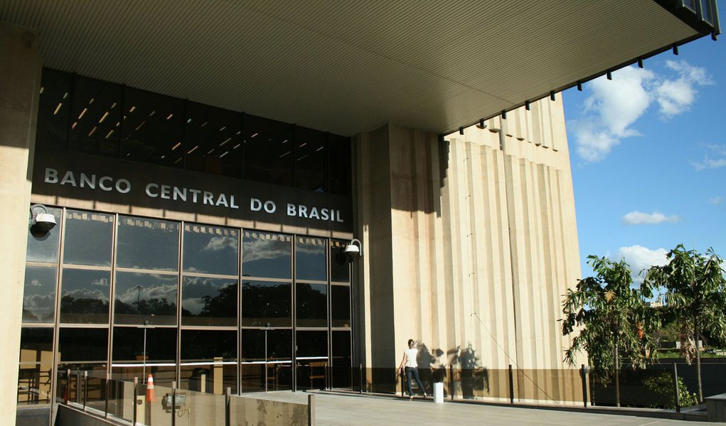 Ranking do BC aponta BB e CEF com  juros entre os mais altos