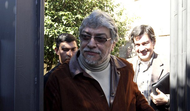 Lugo e ex-ministros montam gabinete "paralelo"