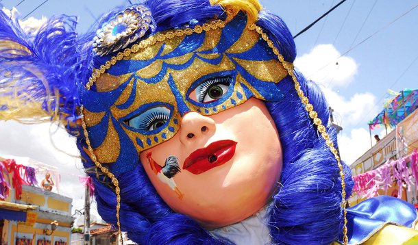 Aberta a convocatória do Carnaval 2012