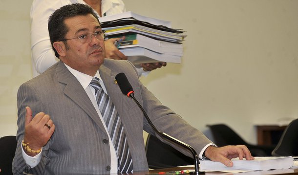 Corregedor do Senado: situação de Demóstenes é "preocupante"