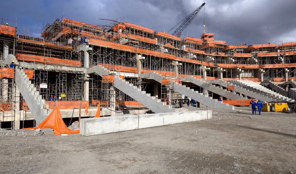 Greve acaba na Arena-PE e Odebrecht promete analisar pauta de reivindicações