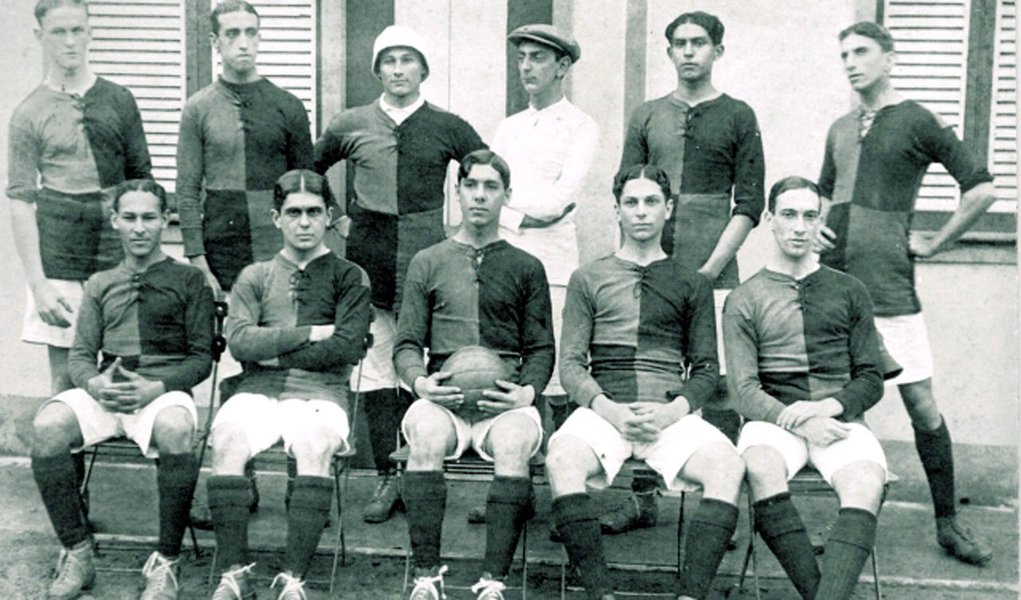 Futebol do Flamengo estreava há 100 anos