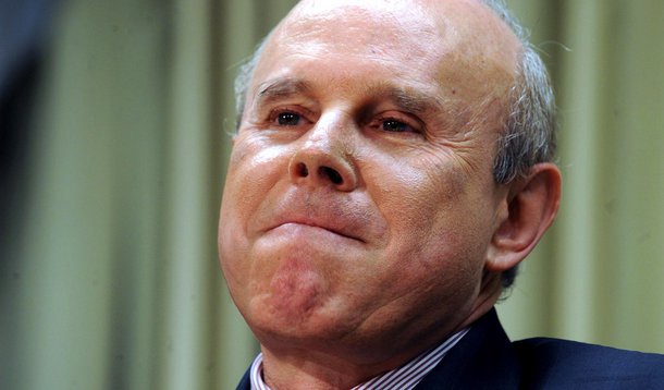 No Senado, votação de convite a Mantega só na próxima semana