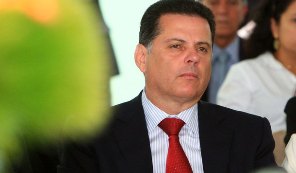 Dias pede quebra de sigilo de 3 governadores