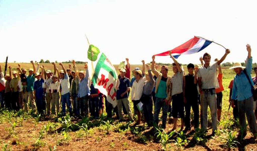 Brasiguaios pedem para que Dilma reconheça novo governo