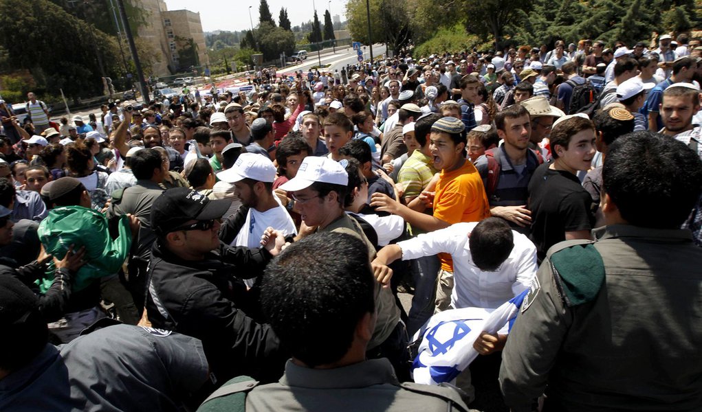 Israel rejeita regularização de assentamentos na Cisjordânia