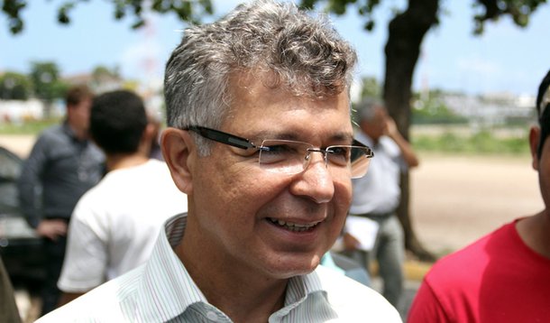 Elias segue liderando com folga em Jaboatão