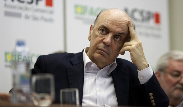 Serra é condenado por propaganda antecipada