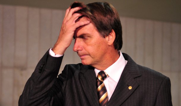 Em mais uma pérola, Bolsonaro questiona orientação sexual de Dilma