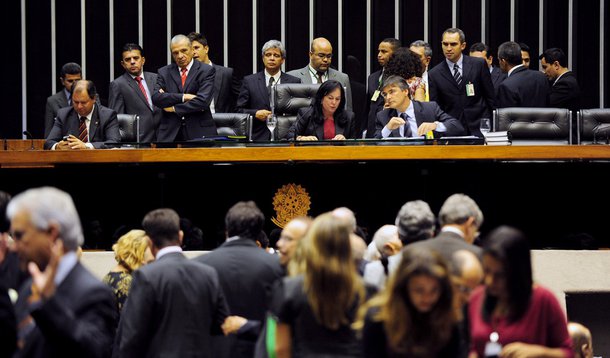 Câmara aprova prazo para tratamento de câncer pelo SUS