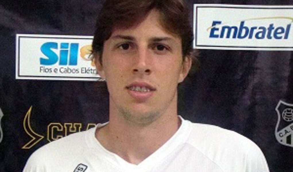 Zagueiro do Bragantino morre aos 22 de câncer