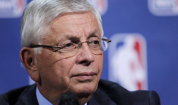 Atletas estudam proposta e impasse na NBA continua