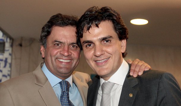 Aécio é Chalita em SP