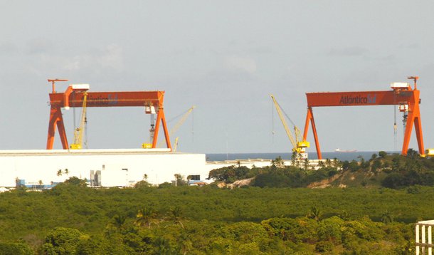 Estaleiro Atlântico Sul demite cerca de 400 funcionários