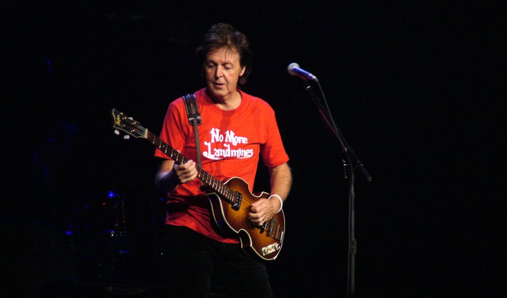 Paul McCartney critica playback em shows