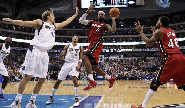 Miami derrota atual campeão Dallas na abertura da NBA