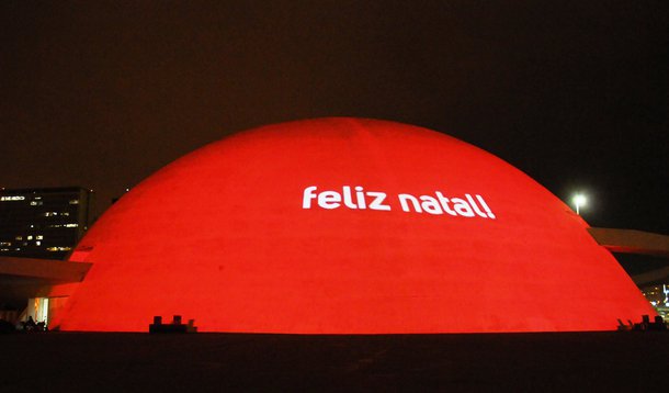 O espetáculo luminoso de Brasília