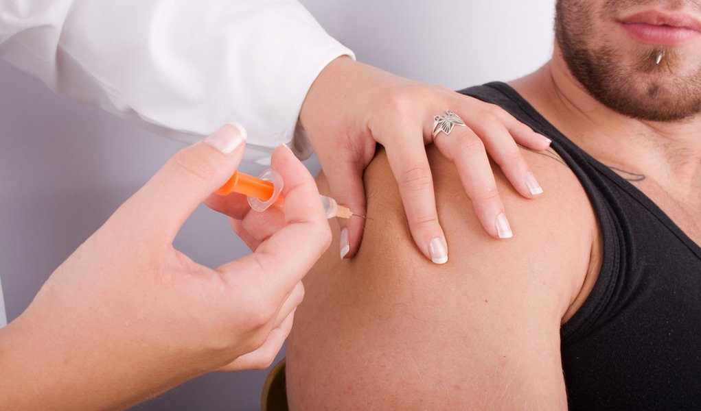 Hebatite B: faixa etária para vacinação é ampliada