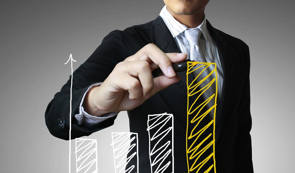 Quando o investidor vira benchmark