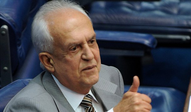 Jarbas é eleito o 11º melhor senador do ano