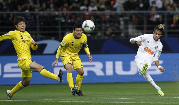 Com classe e sorte, Santos está na final do Mundial