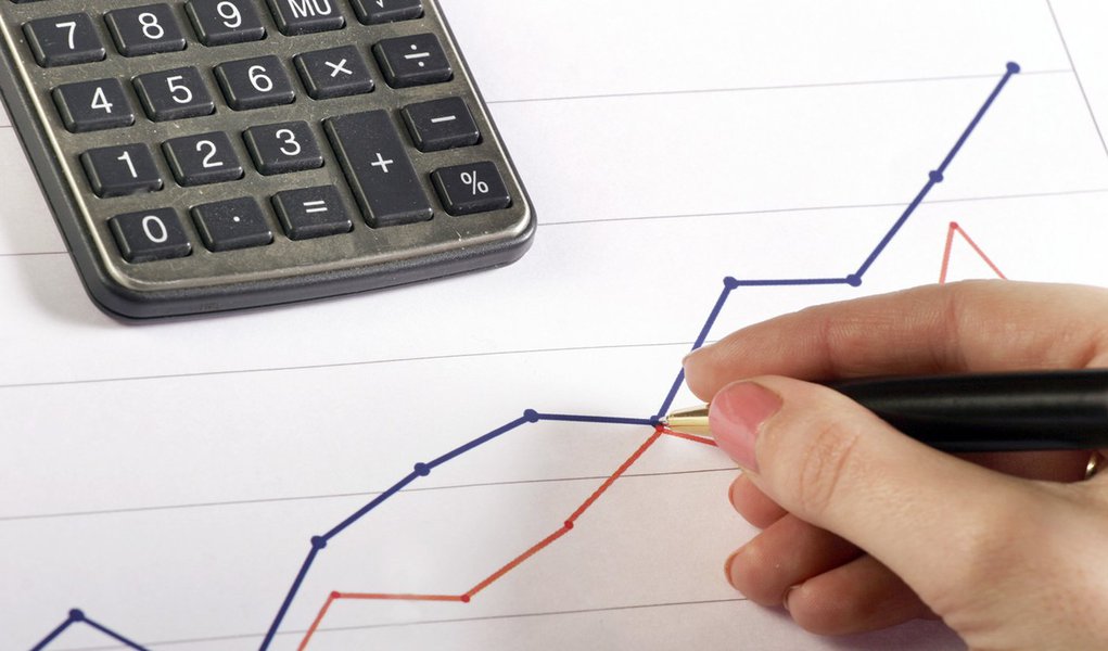 Atividade econômica caiu em janeiro, indica BC