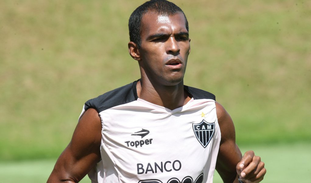 Preconceito pode barrar Richarlyson no Palmeiras