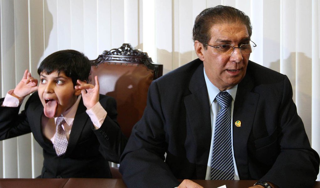 Ficha Limpa? Kkkkkkk