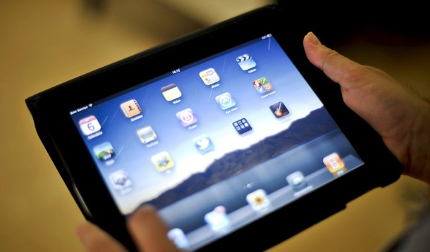 Tablets chegarão às escolas públicas por professores