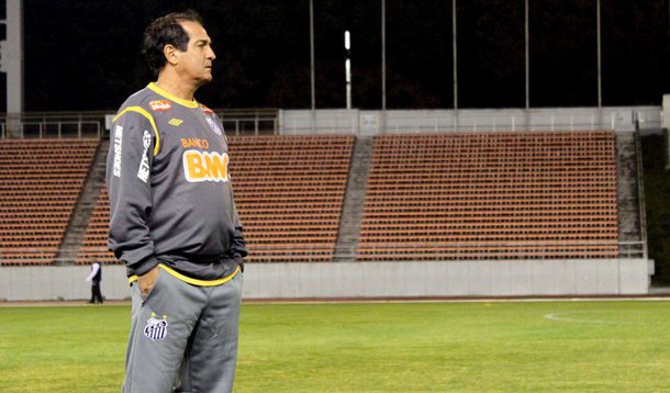 Muricy acompanha primeira partida do Mundial de Clubes