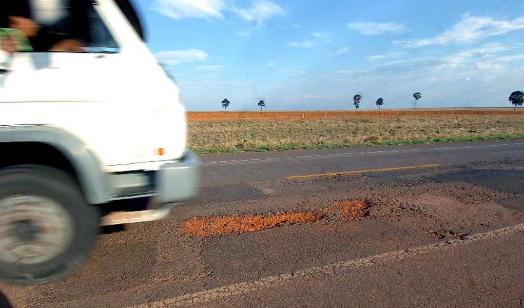 CNT: 57% das rodovias do País têm problemas