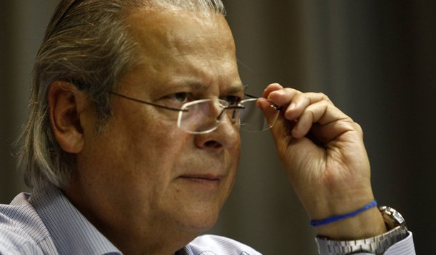 Bomba: blog publica grampos de José Dirceu