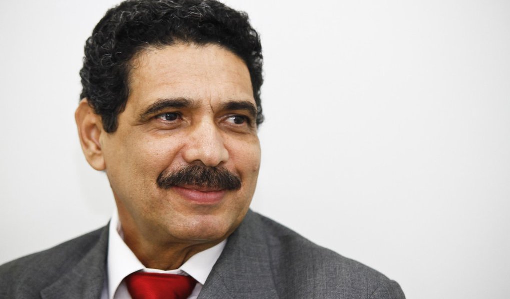 João Paulo teme por fragmentação governista