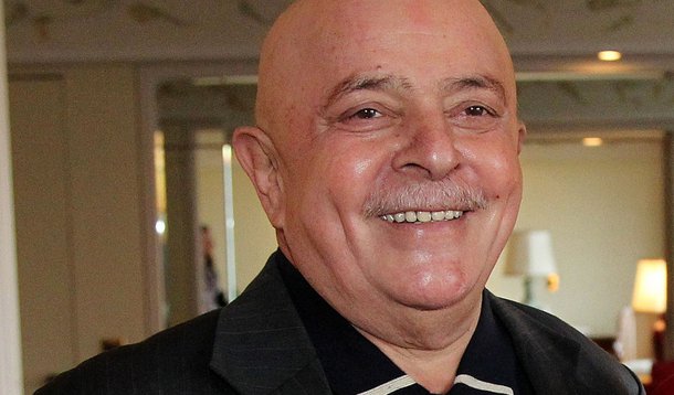 Radioterapia de Lula começa no dia 4 de janeiro