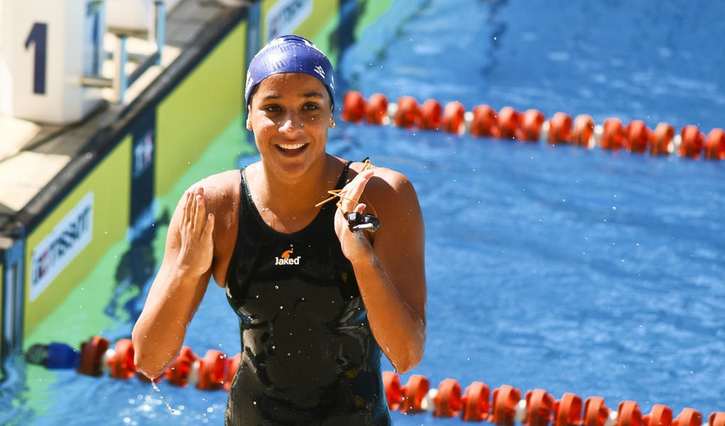 Joanna Maranhão conquista três medalhas no GP de Missouri  