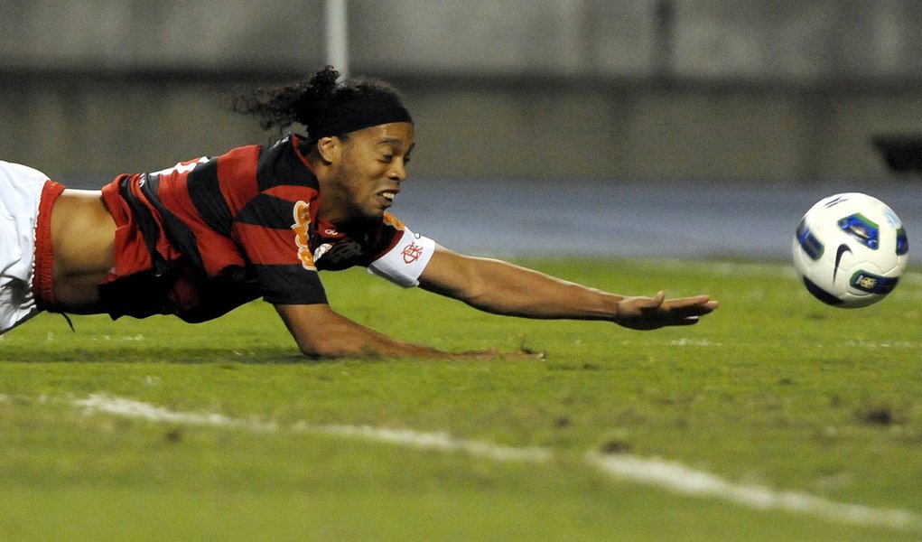 Flamengo e Figueirense dão adeus ao título