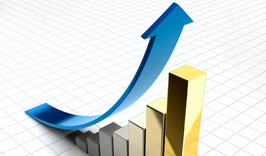 Analistas mantêm projeções de crescimento em 2011 e 2012