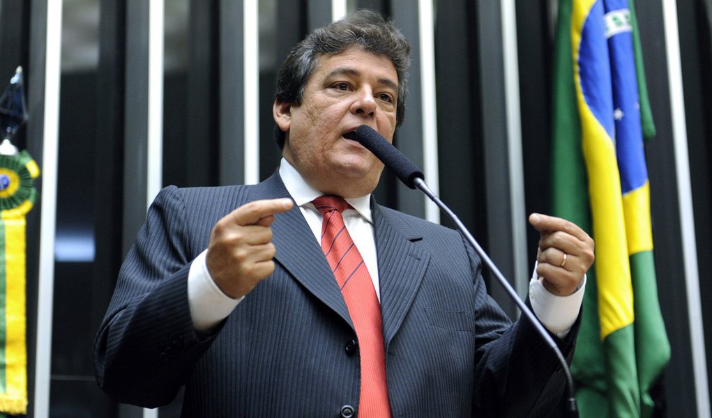 Silvão: “O povo do Recife não quer oposição, nem João da Costa”