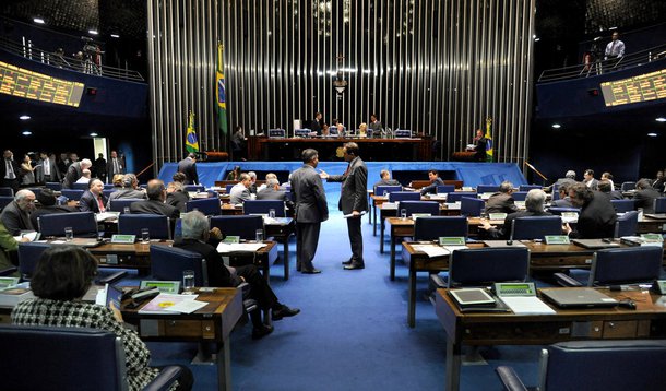 Senado aprova fundo de previdência para servidores