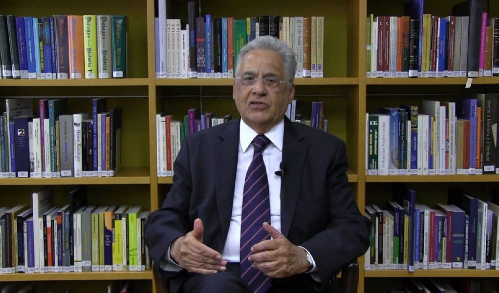 FHC: 'privatização não é uma questão ideológica'