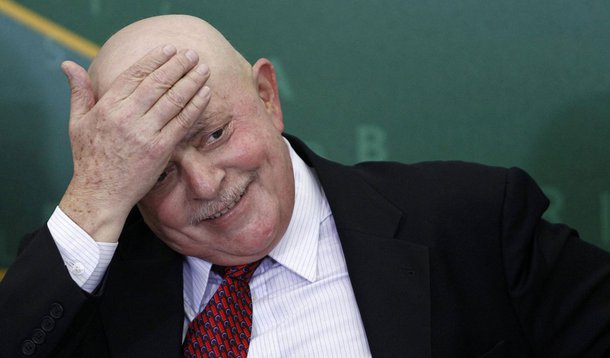 Lula fará exames para reavaliar câncer