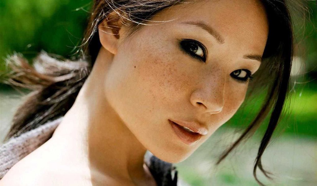 Lucy Liu será Dr.Watson em versão americana de Sherlock