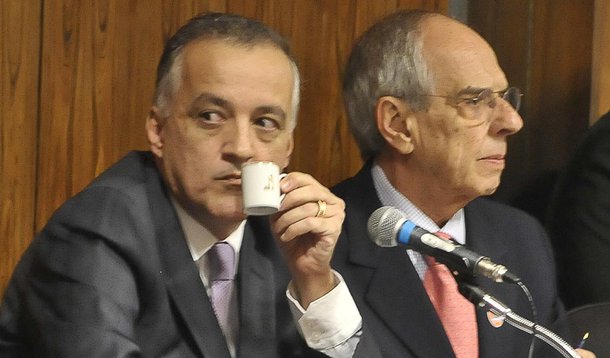 CPI segue com Cachoeira quieto: "É uma múmia"
