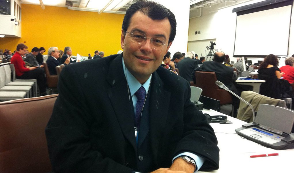 Eduardo Braga não descarta disputar a presidência do Senado