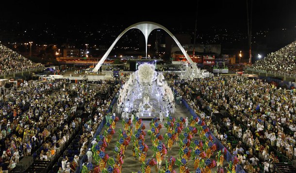 Segundo dia de Carnaval vai tremer a Sapucaí